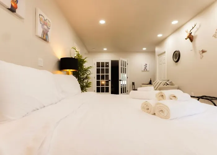 King Comfort - Bright And Modern 1br In Casa de férias *