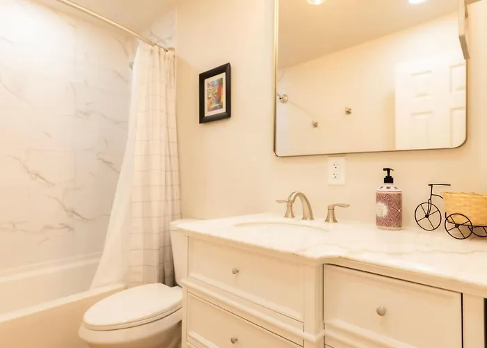 King Comfort - Bright And Modern 1br In Casa de férias
