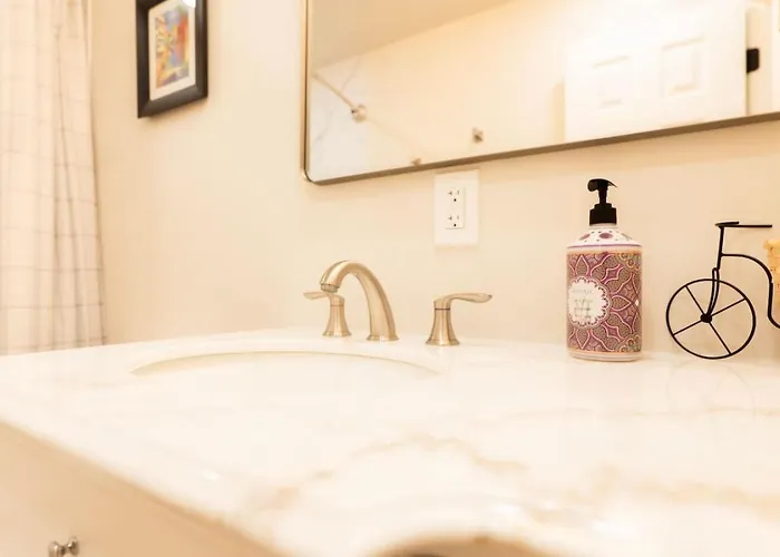 Casa de férias King Comfort - Bright And Modern 1br In