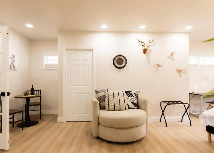 Casa de férias King Comfort - Bright And Modern 1br In Dunlap