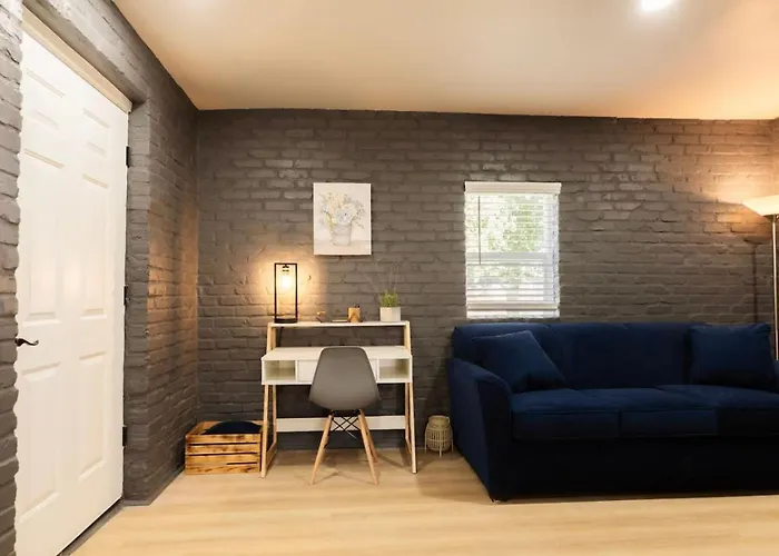 King Comfort - Bright And Modern 1br In